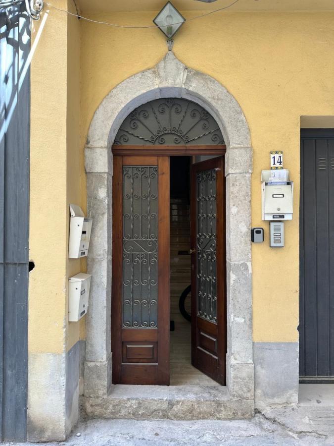 Monte Tauro Apartment Taormina Exterior foto